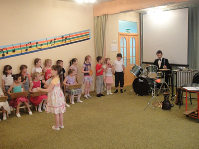 концерт в детском саду № 1043