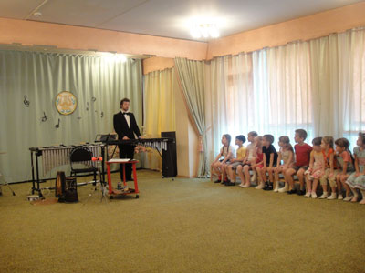 концерт в детском саду № 1043